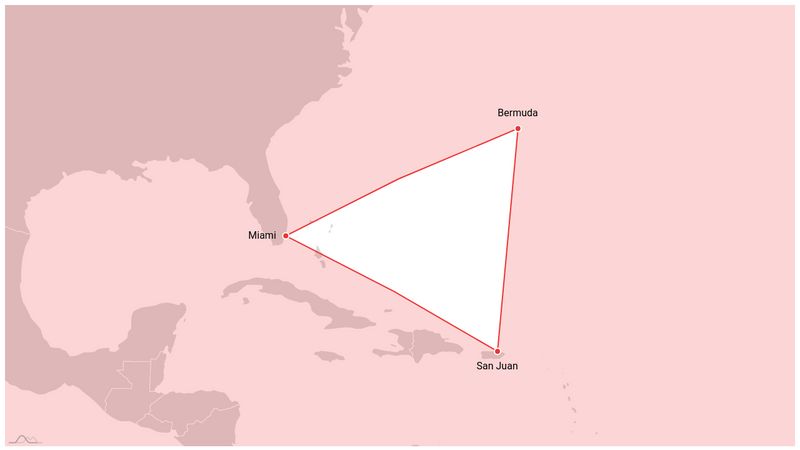 amCharts 4: Custom map shapes